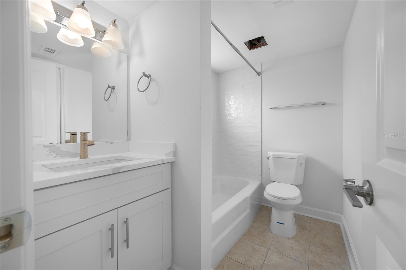 BOCA SHORES CONDO - Residential