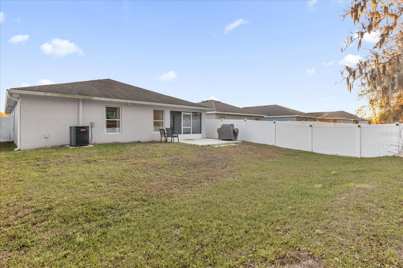 BREAKWATER COVE - Residential Lease