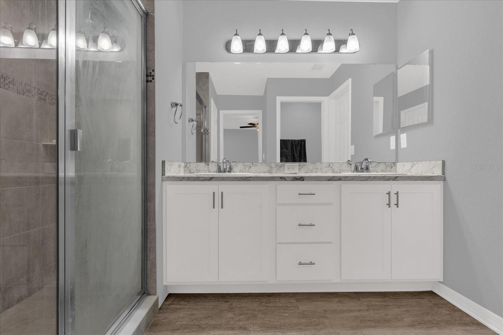 BREAKWATER COVE - Residential Lease