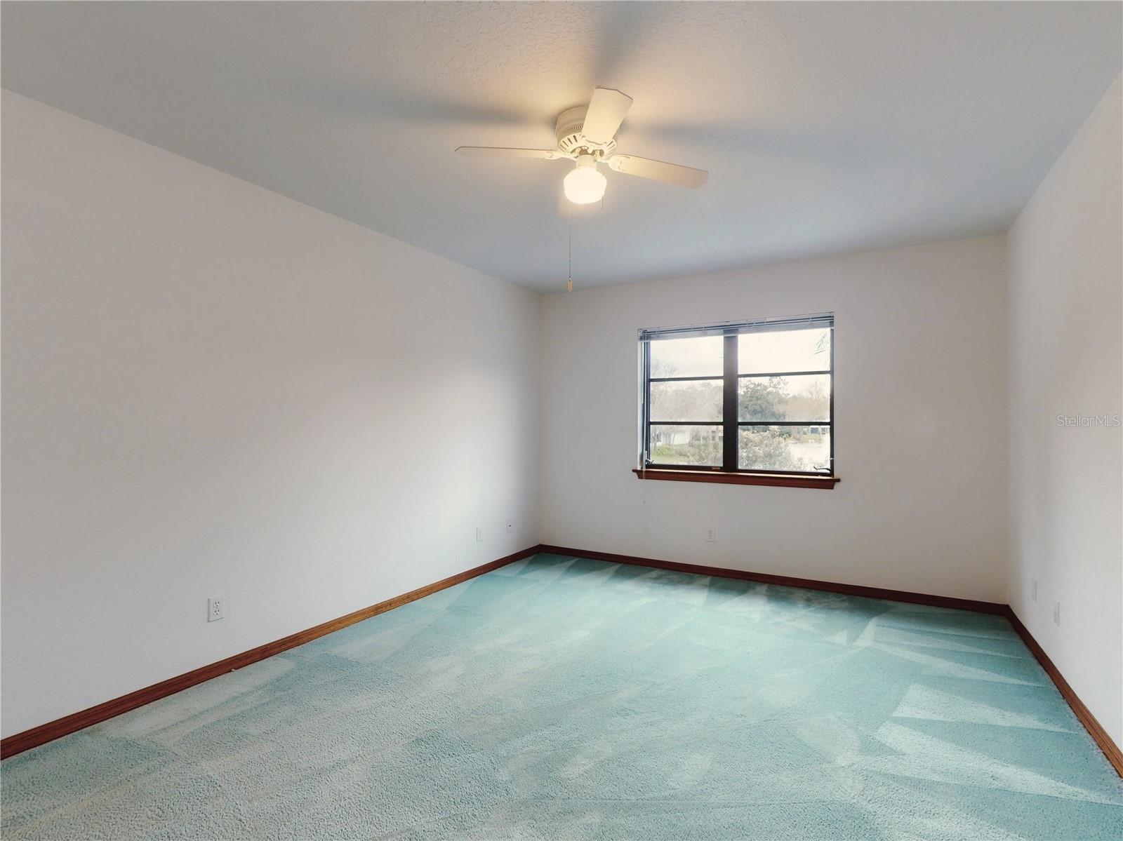 HIDDEN PINES - Residential