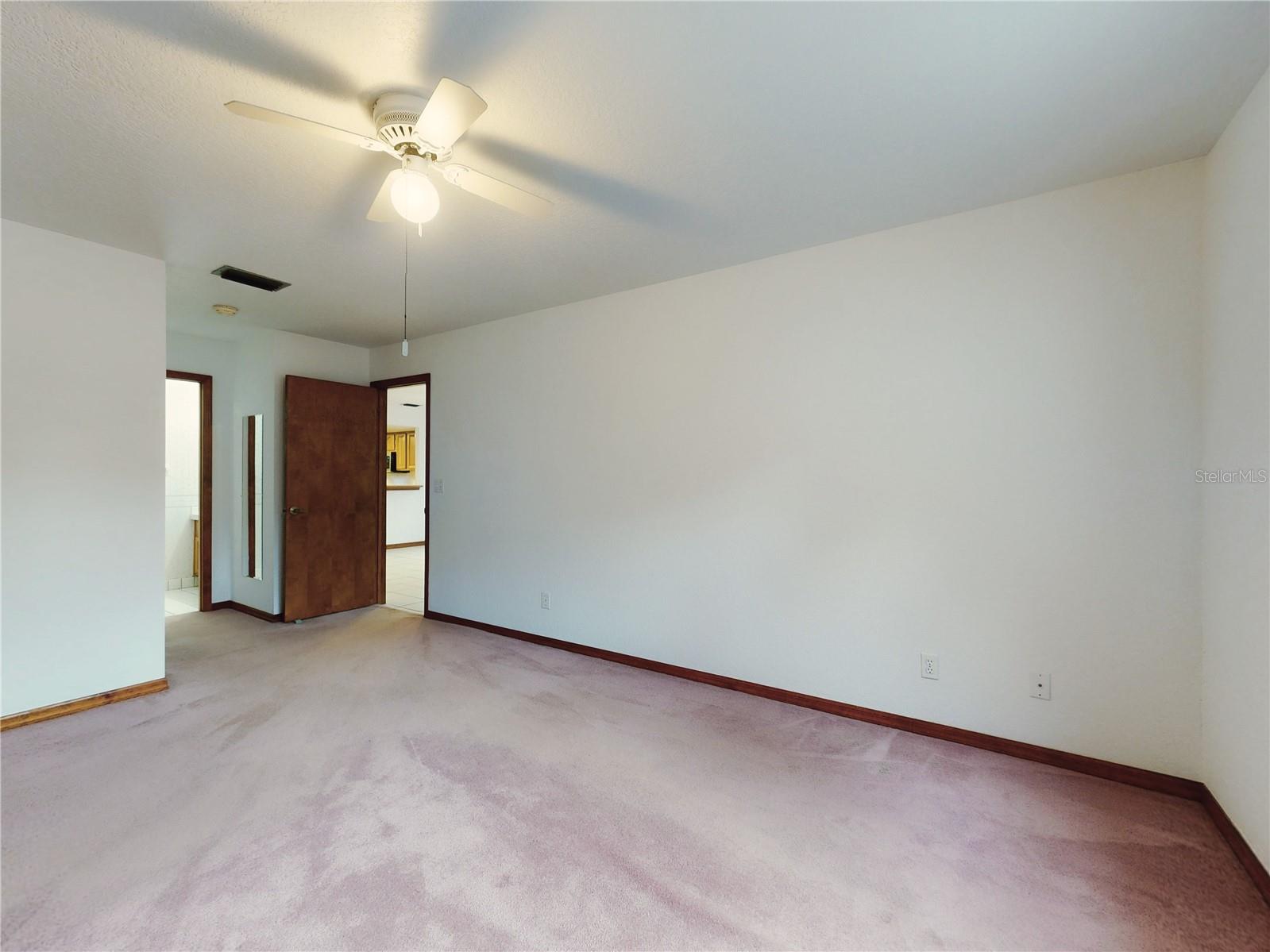 HIDDEN PINES - Residential