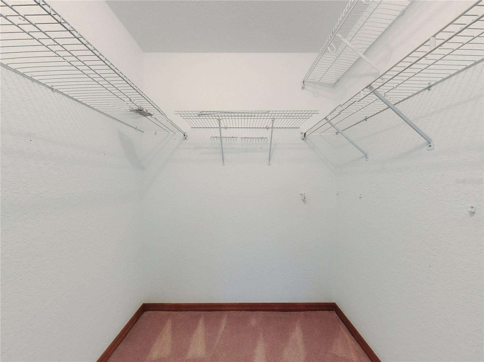 HIDDEN PINES - Residential