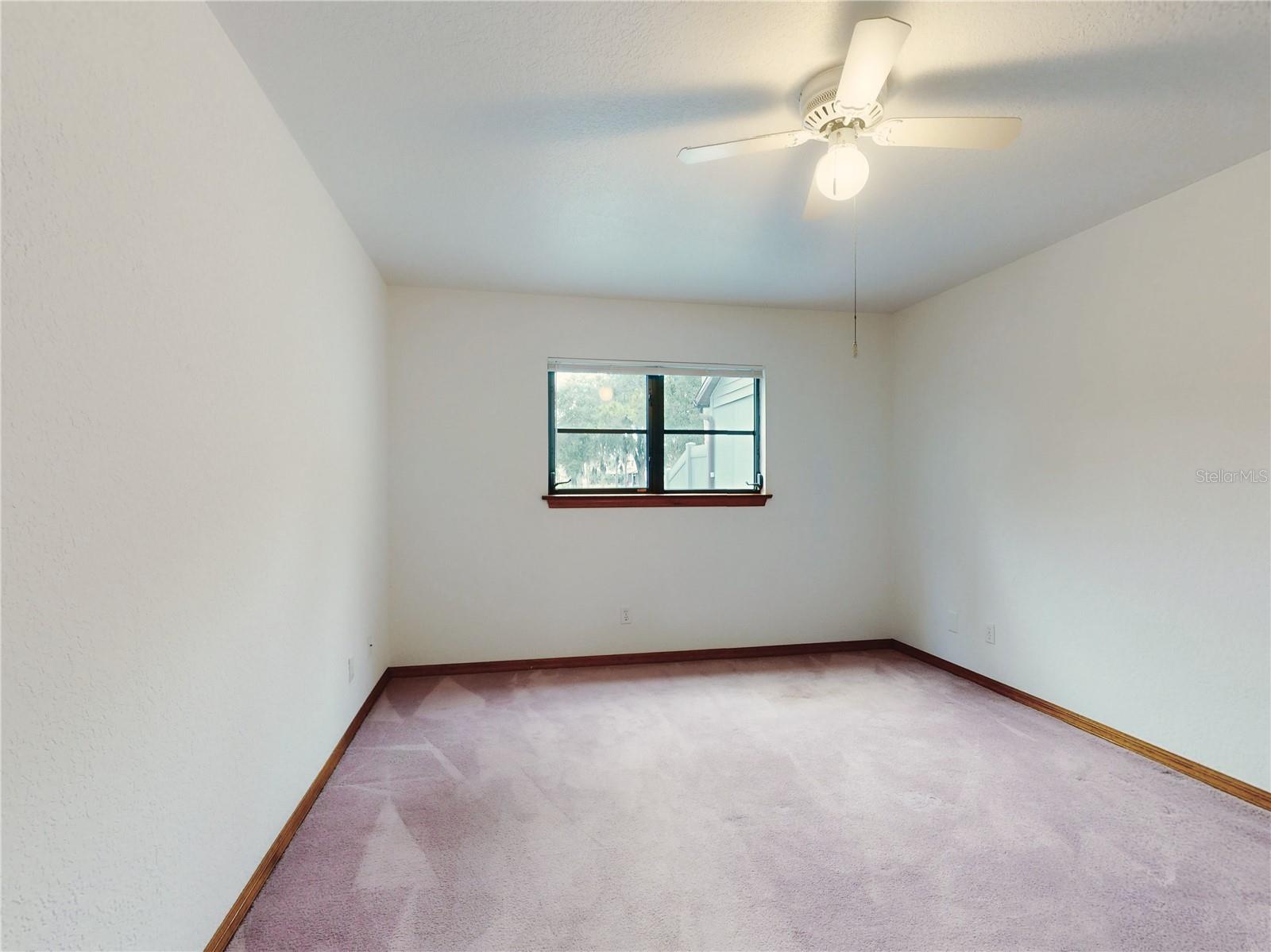 HIDDEN PINES - Residential