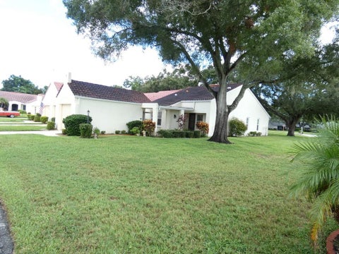 Photo of 945 Madrid Drive, Palm Harbor, FL 34684 (MLS # W7889207)