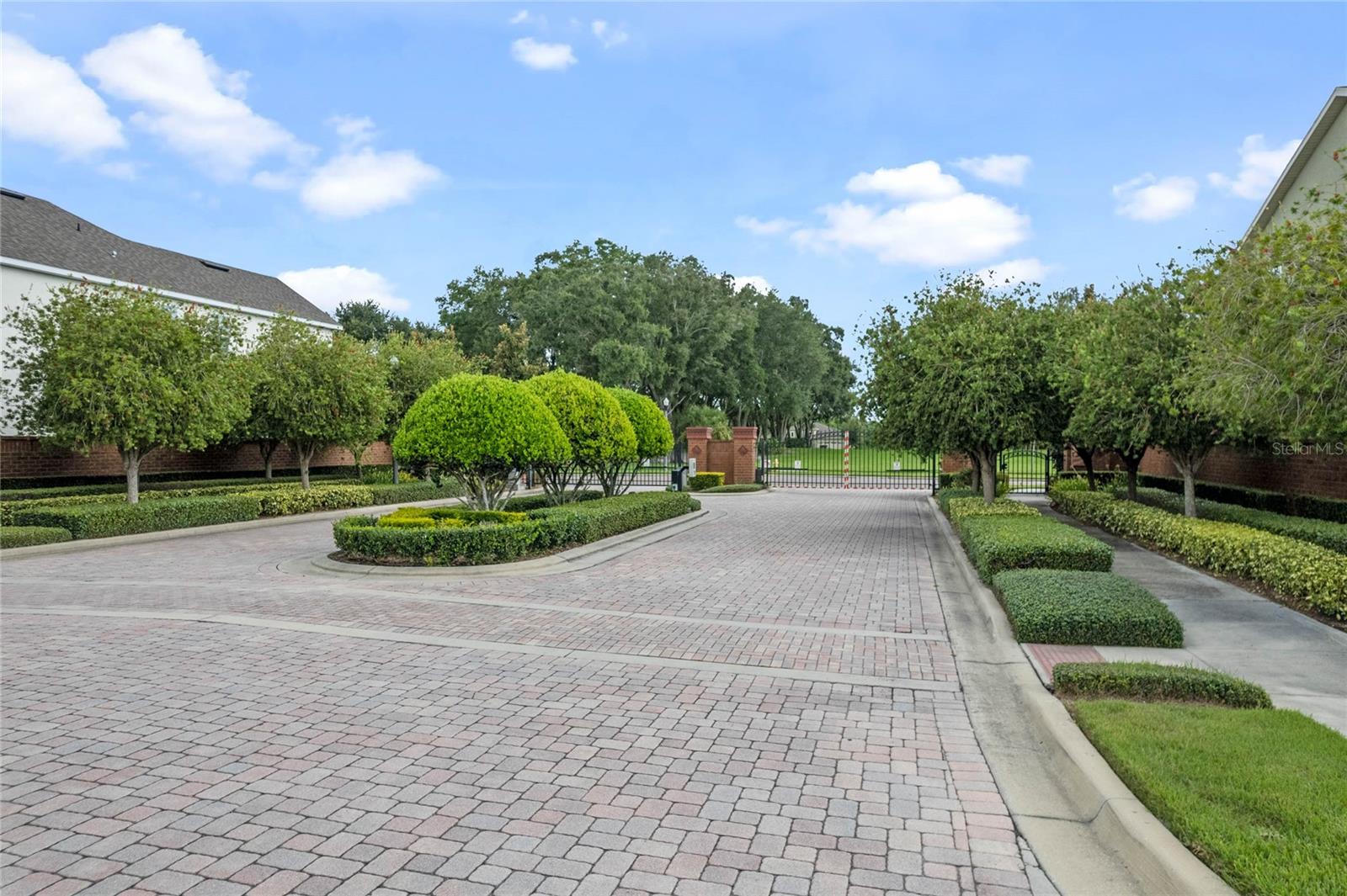 BRADFORD CRK-PH II - Residential Lease