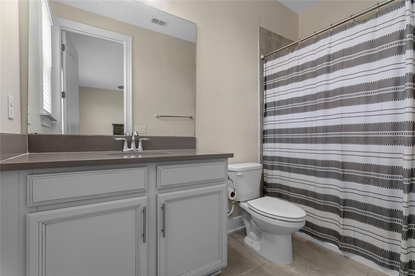 BRADFORD CRK-PH II - Residential Lease