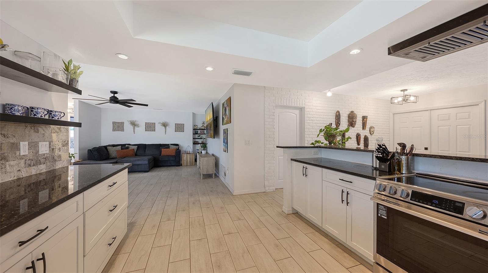 SIESTAS BAYSIDE WATERSIDE EAST - Residential