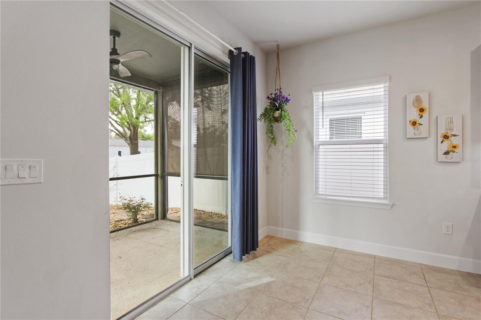 DORA LANDINGS - Residential