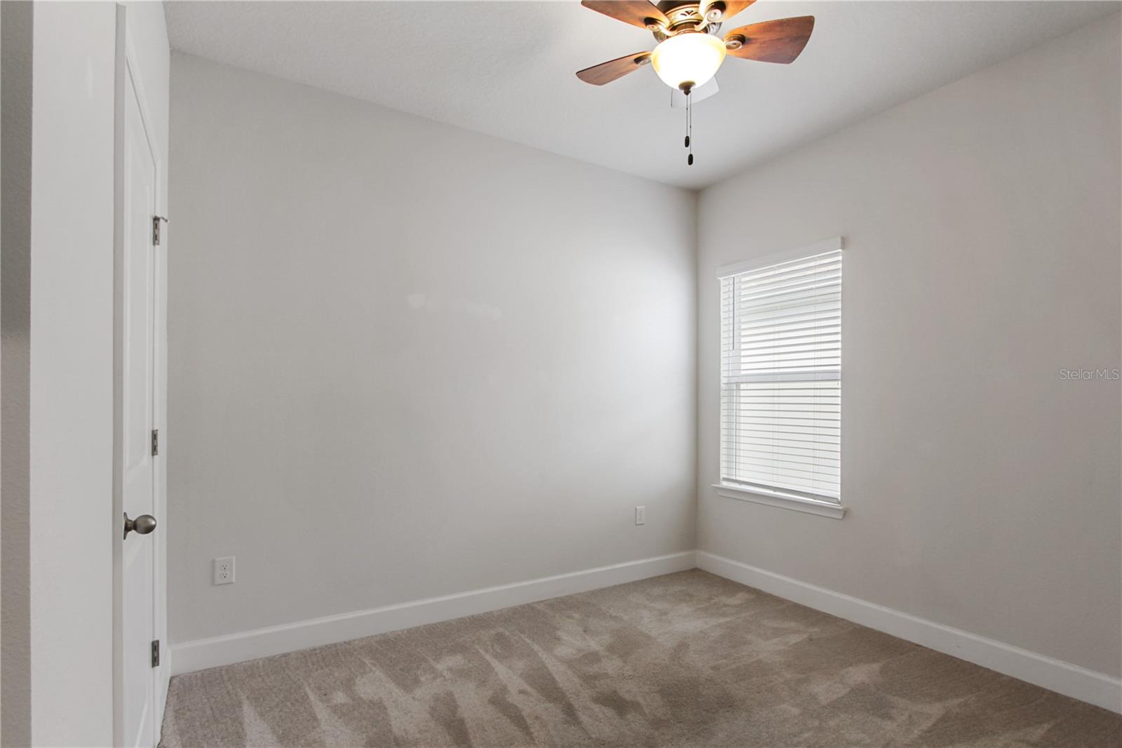 DORA LANDINGS - Residential