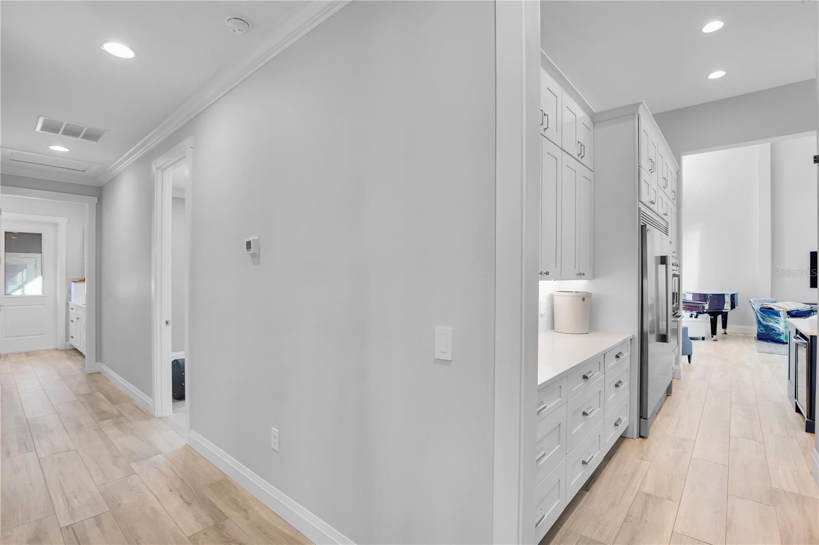 EUSTIS LAKE EUSTIS PLACE - Residential