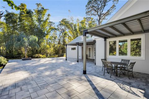 Tiny photo for 801 Lakeshore Drive, Eustis, FL 32726 (MLS # G5104487)