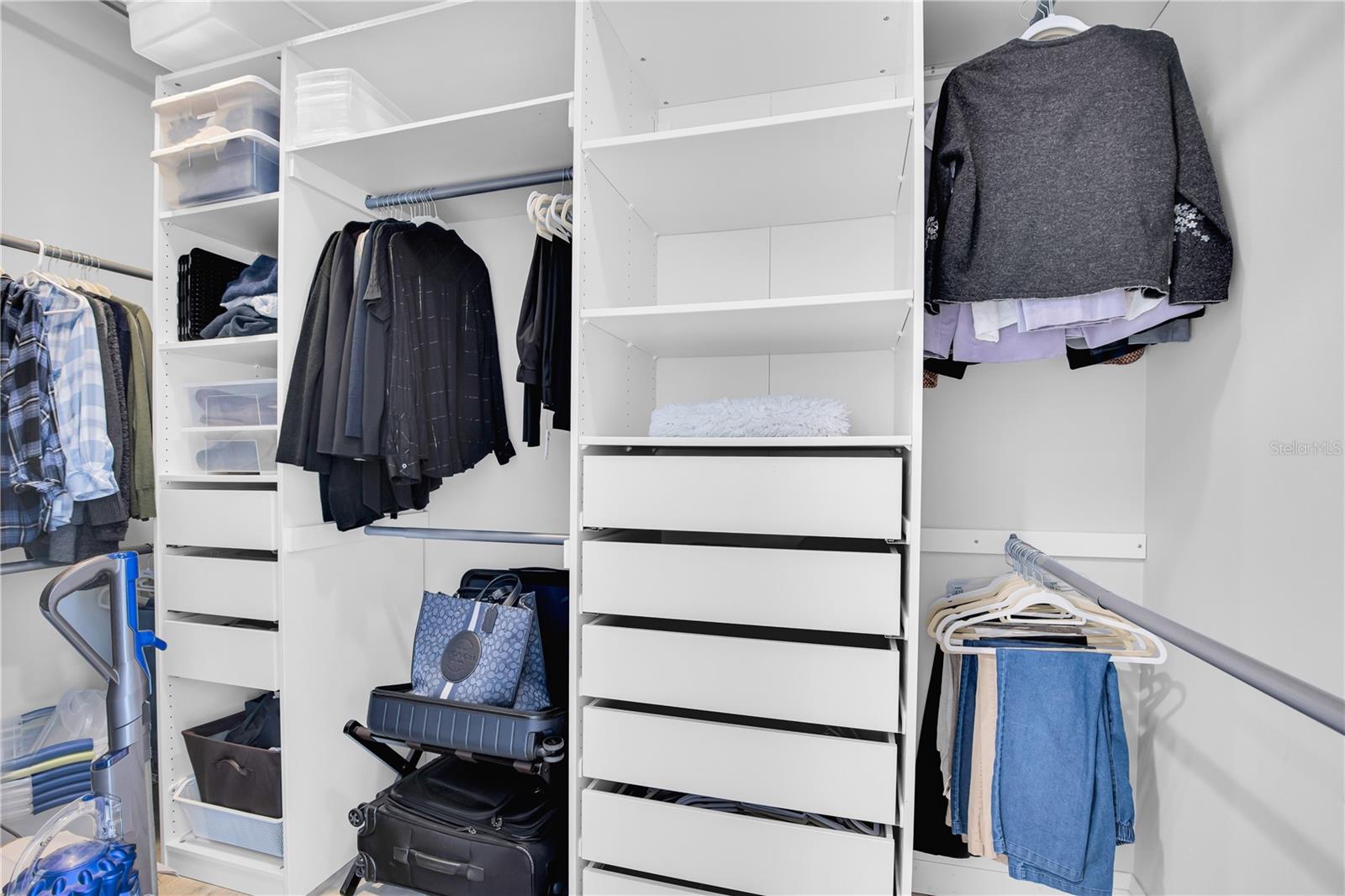 EUSTIS LAKE EUSTIS PLACE - Residential