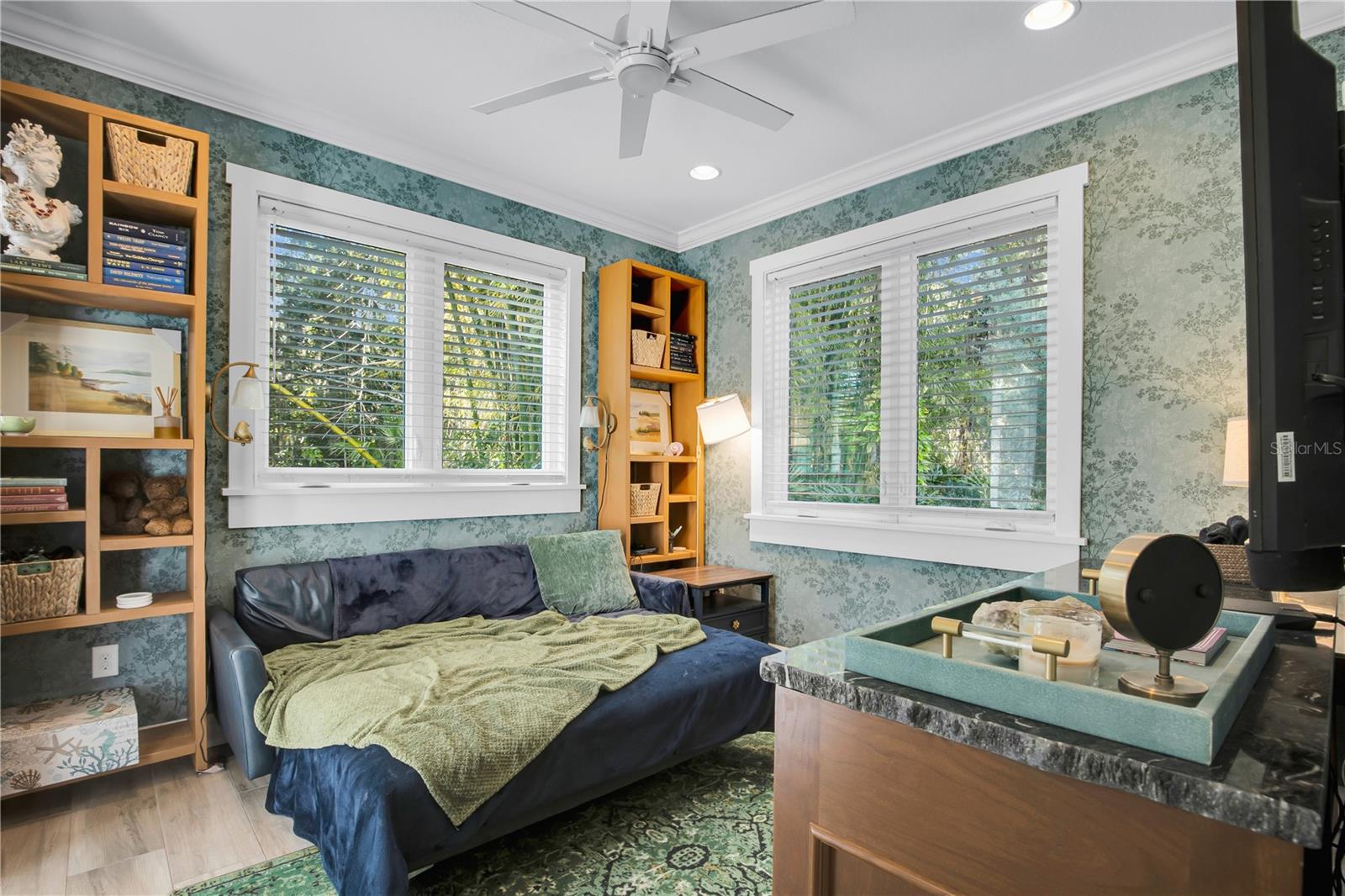 EUSTIS LAKE EUSTIS PLACE - Residential