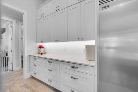 Tiny photo for 801 Lakeshore Drive, Eustis, FL 32726 (MLS # G5104487)