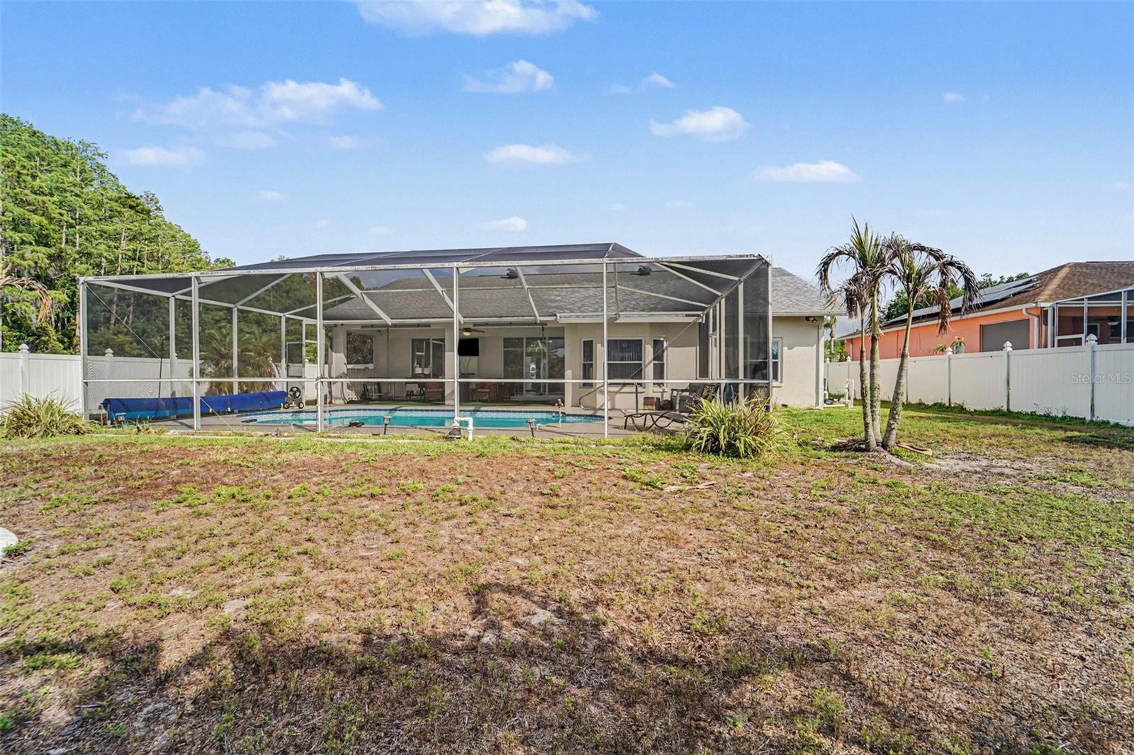 CYPRESS LAKES - Residential
