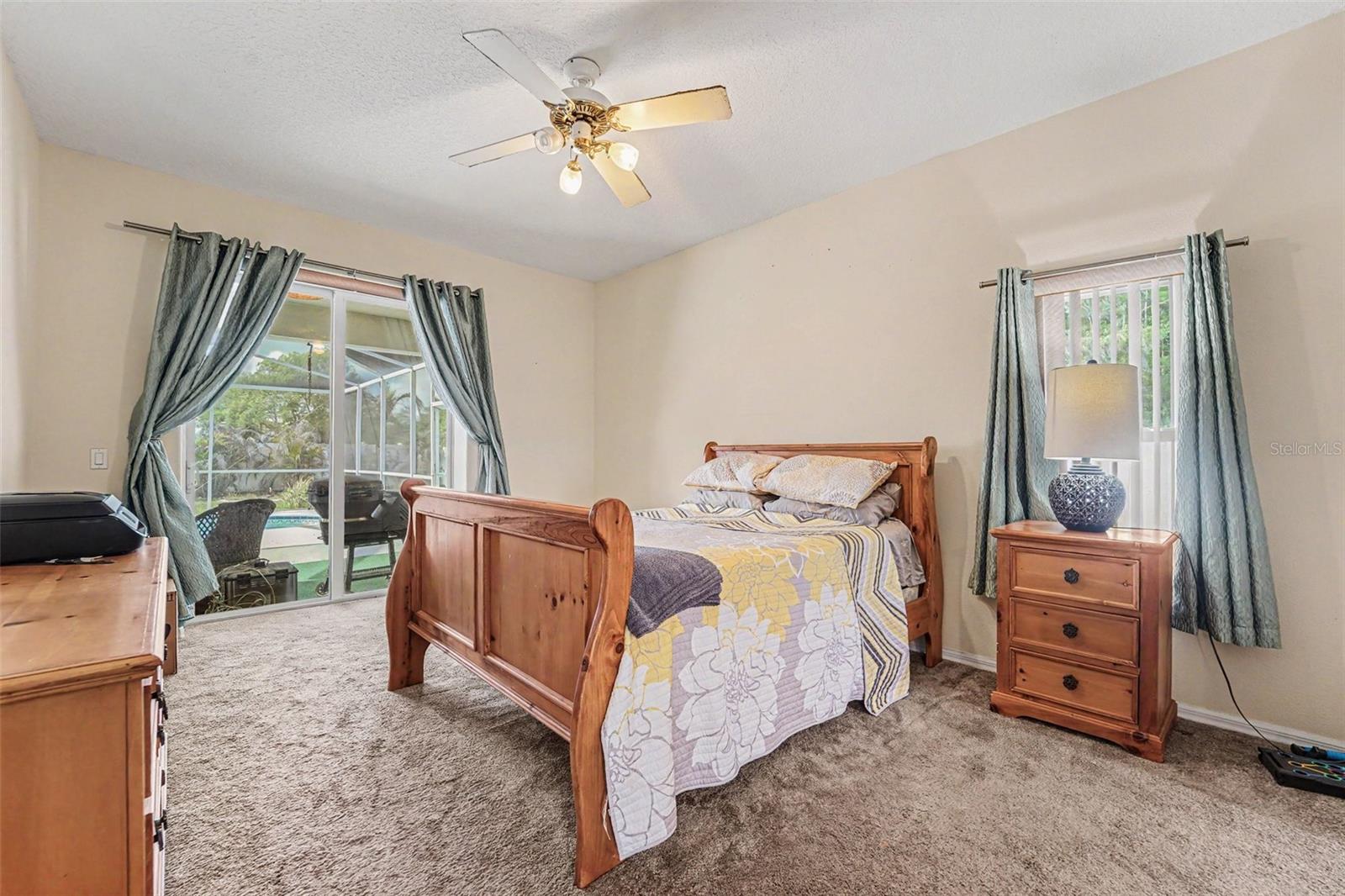 CYPRESS LAKES - Residential