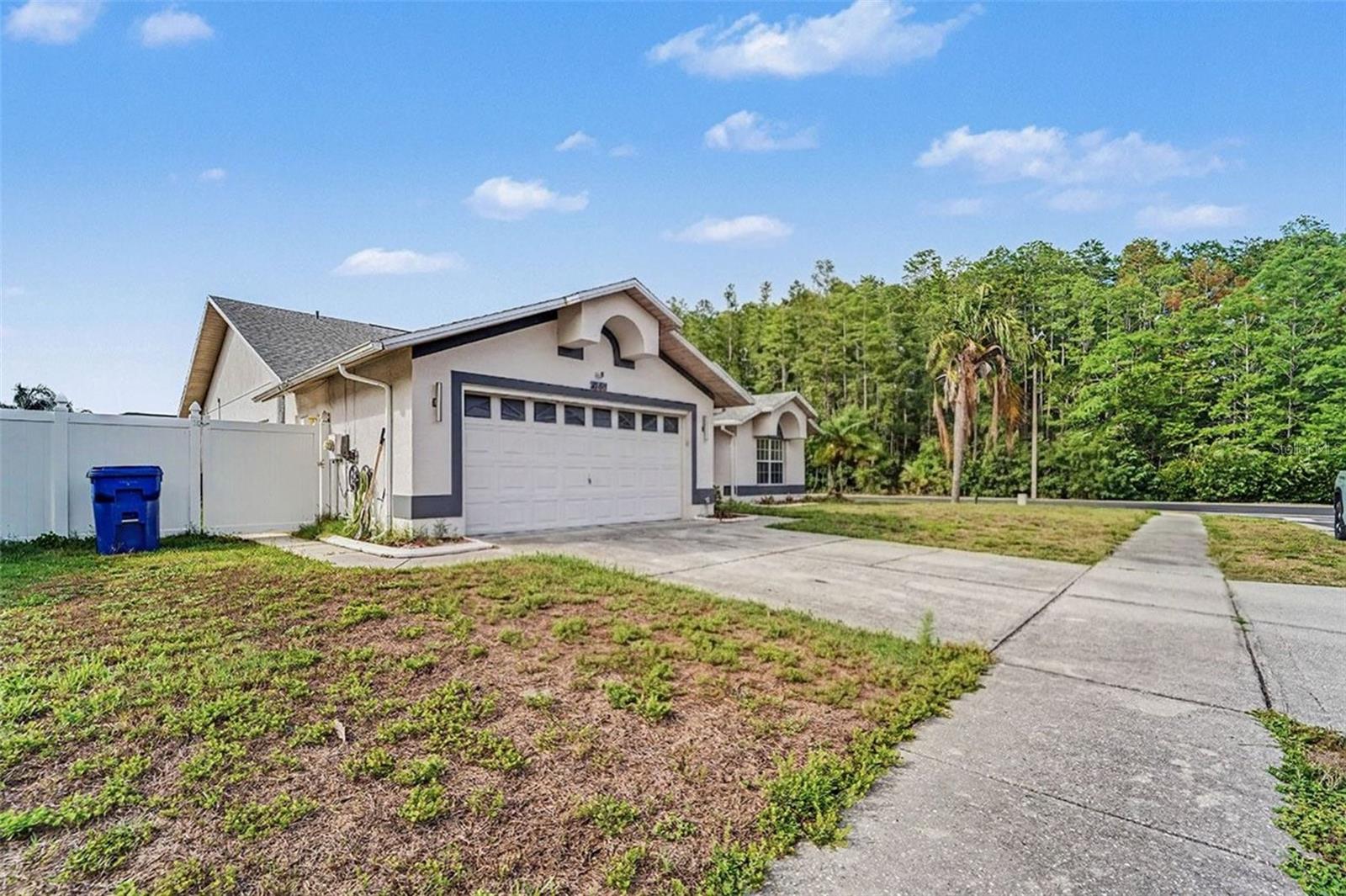 CYPRESS LAKES - Residential