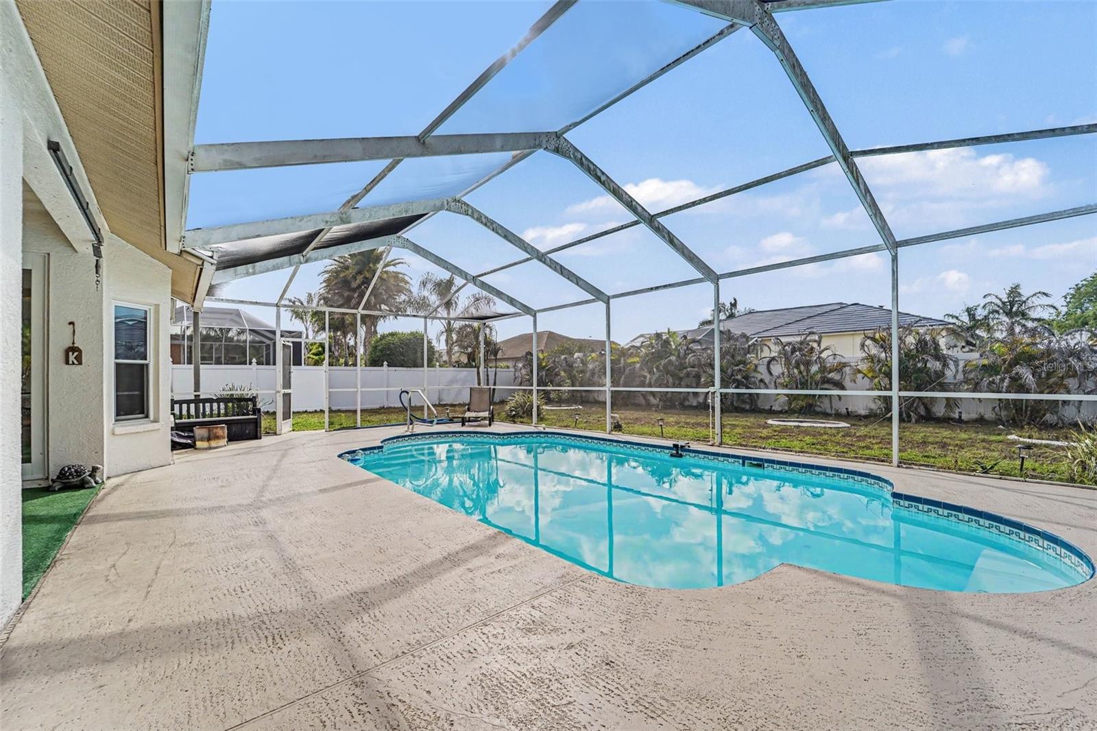 CYPRESS LAKES - Residential