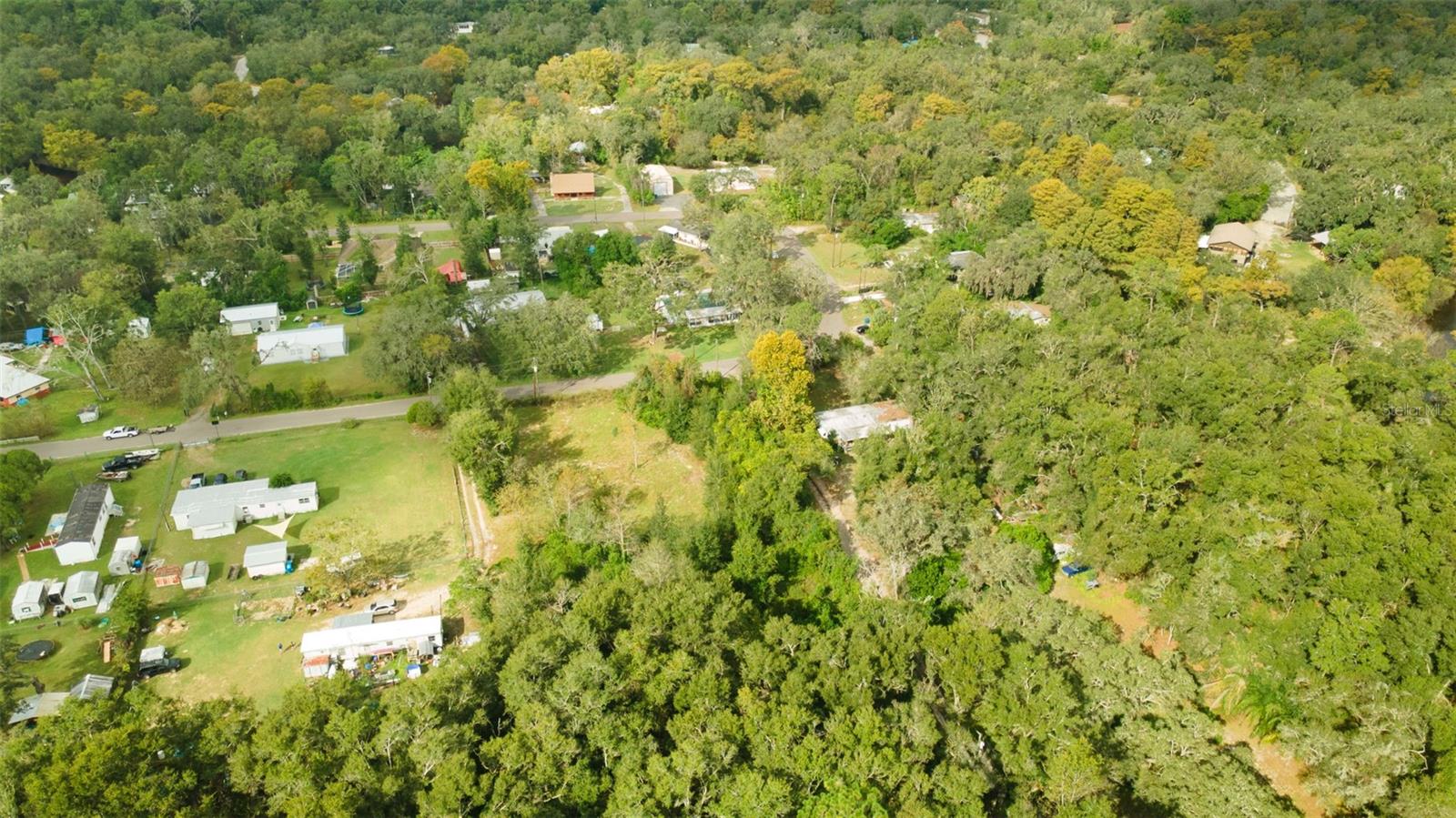 BROOKSVILLE FARMS - Land