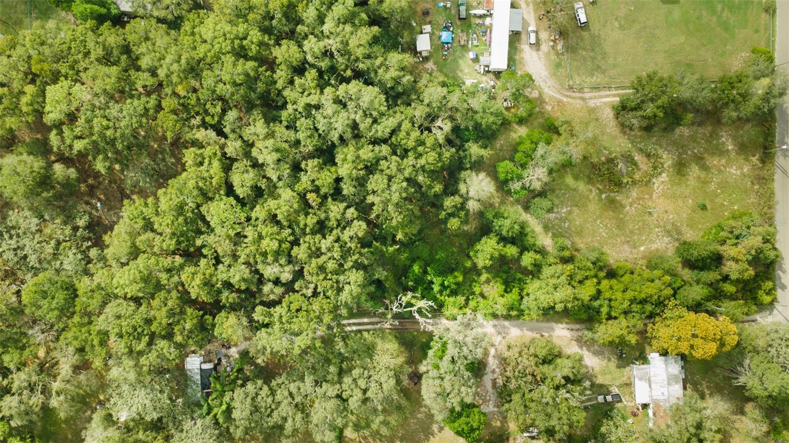 BROOKSVILLE FARMS - Land