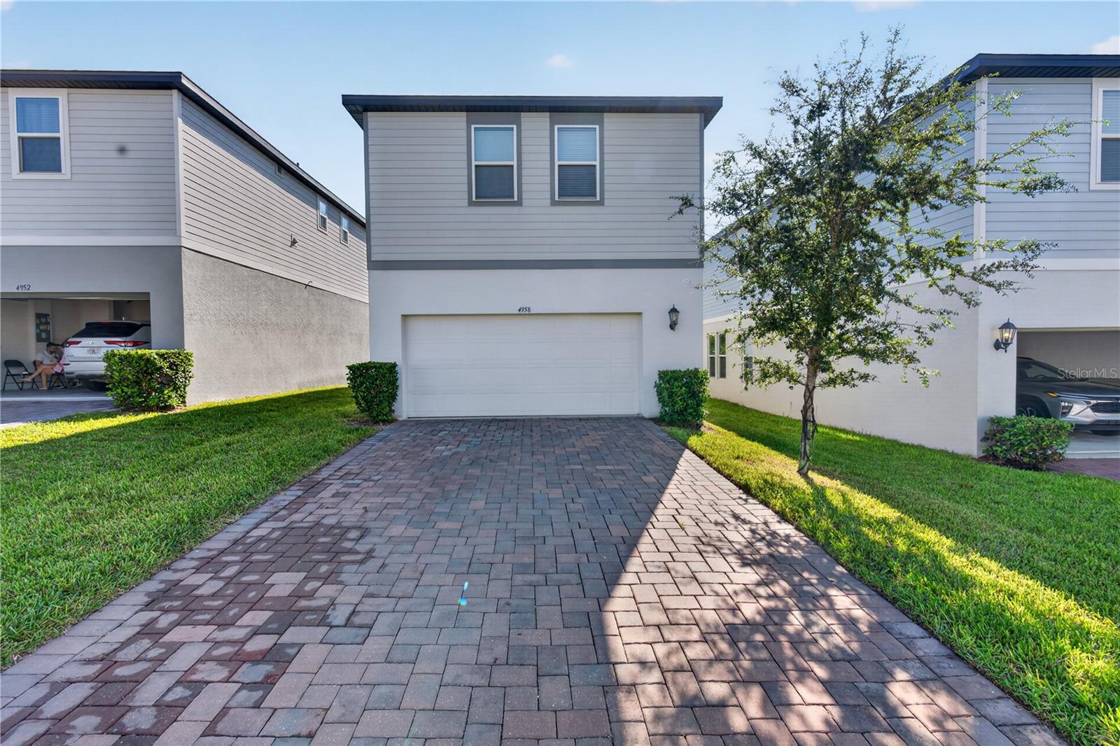 4958 CITRUS LEAF BLVD