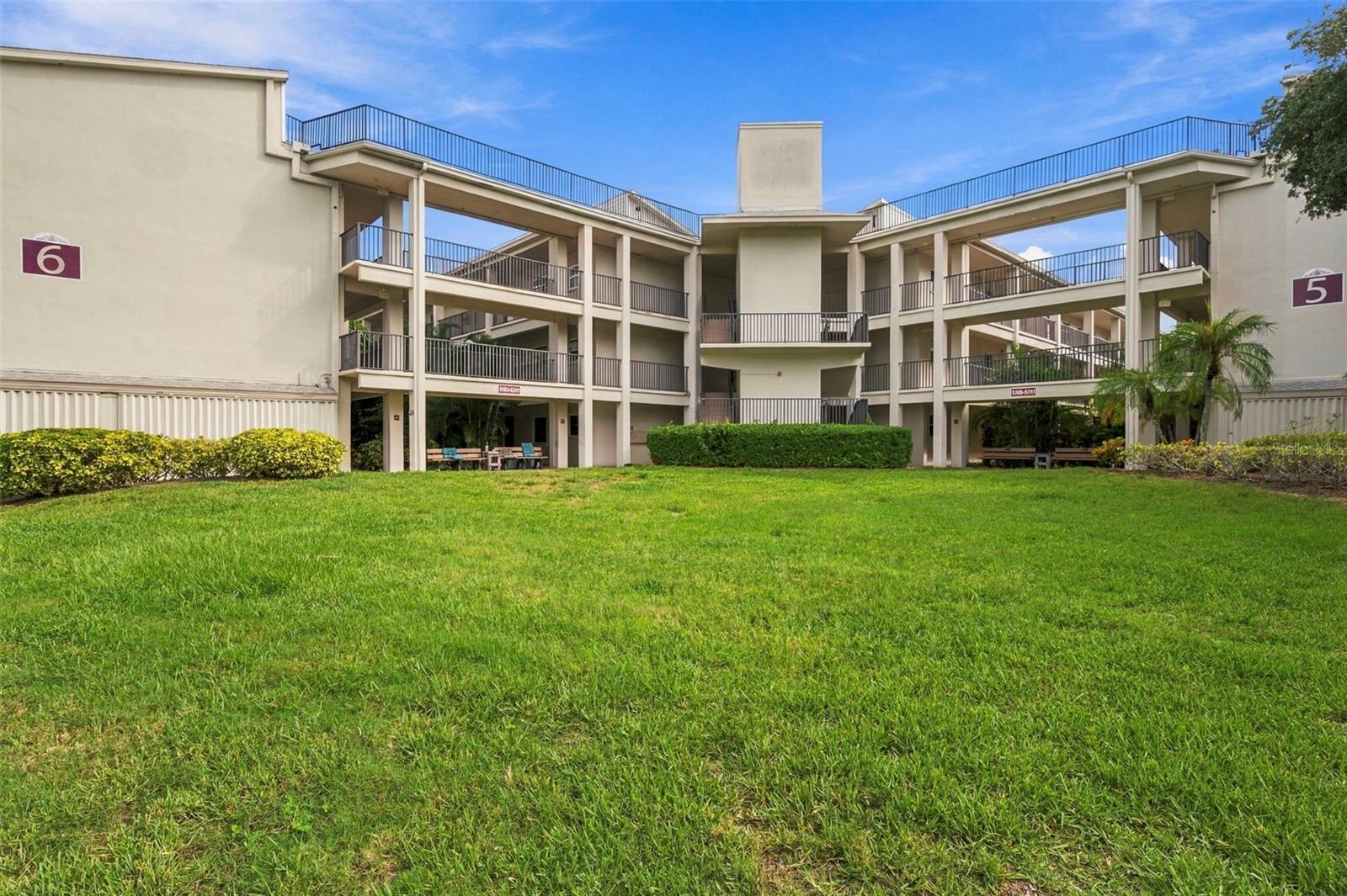 2700 BAYSHORE BOULEVARD 6200