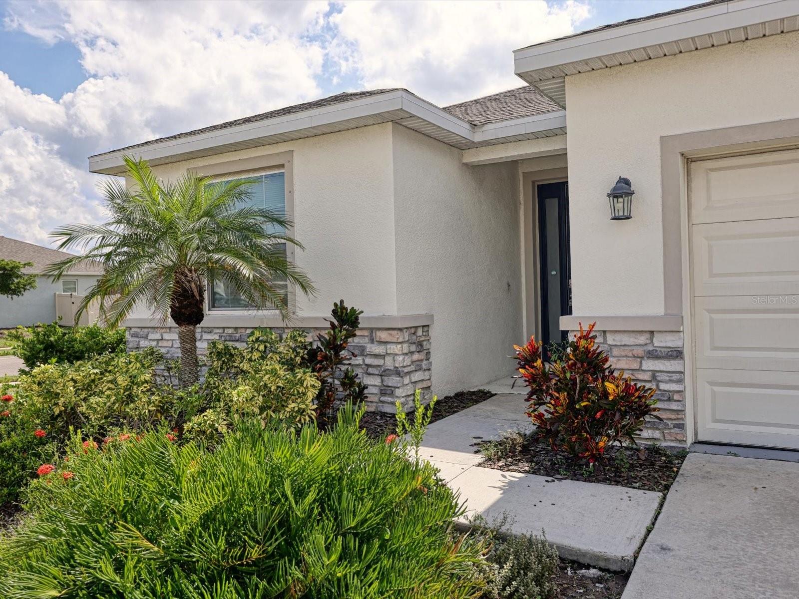 17758 CANTARINA COVE