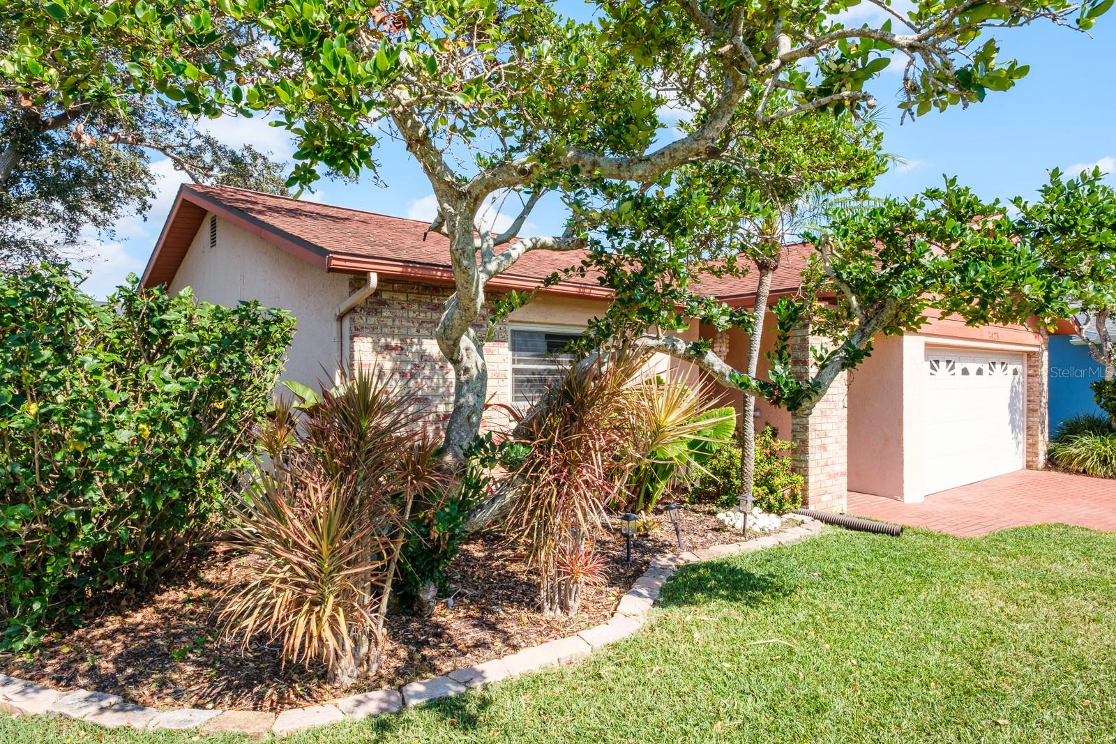 7425 118TH DRIVE