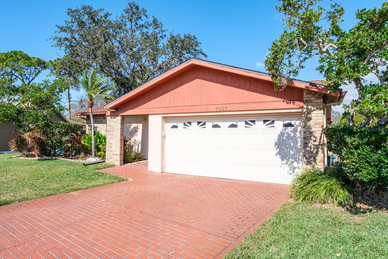 7425 118TH DRIVE