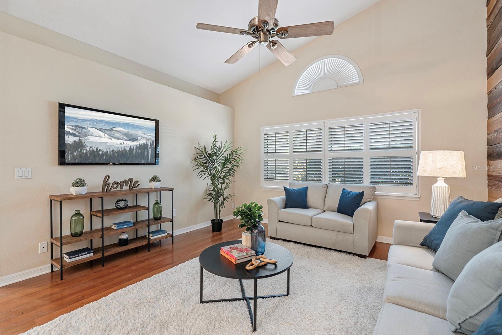 PICKETT DOWNS UNIT 4 - Residential