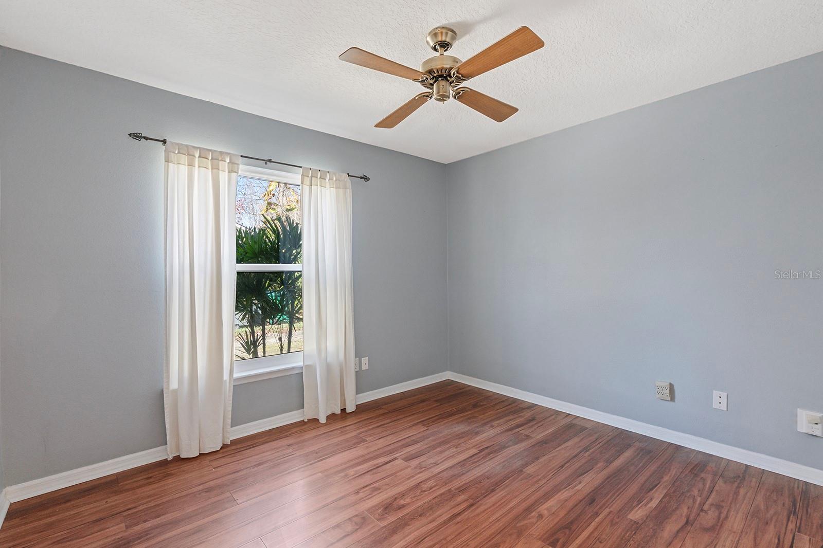 PICKETT DOWNS UNIT 4 - Residential