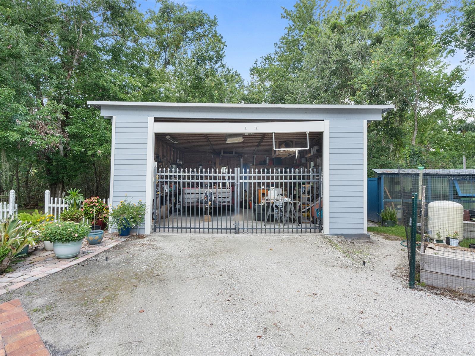 PICKETT DOWNS UNIT 4 - Residential