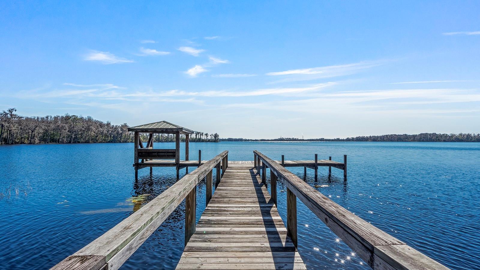 PICKETT DOWNS UNIT 4 - Residential