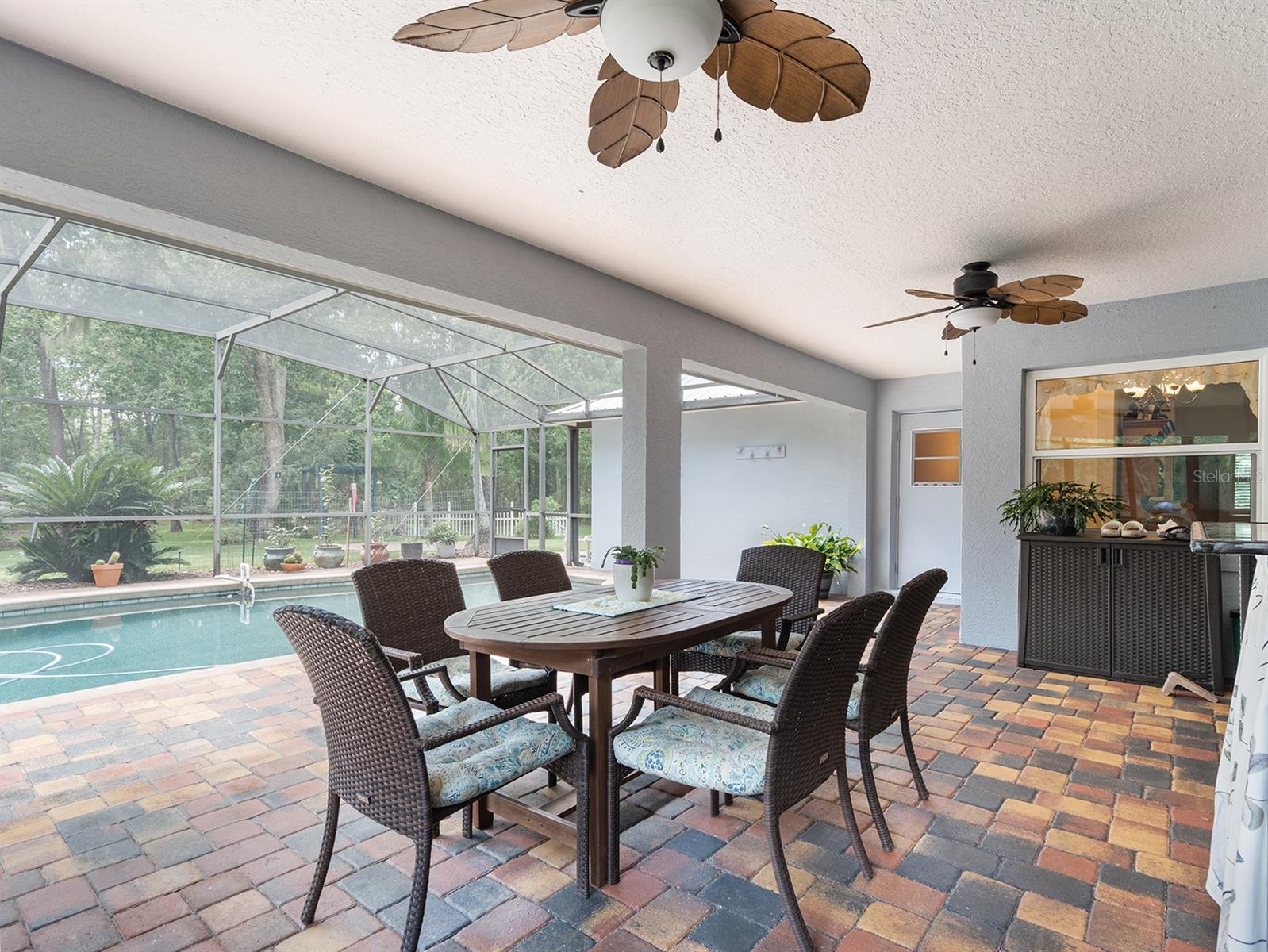 PICKETT DOWNS UNIT 4 - Residential