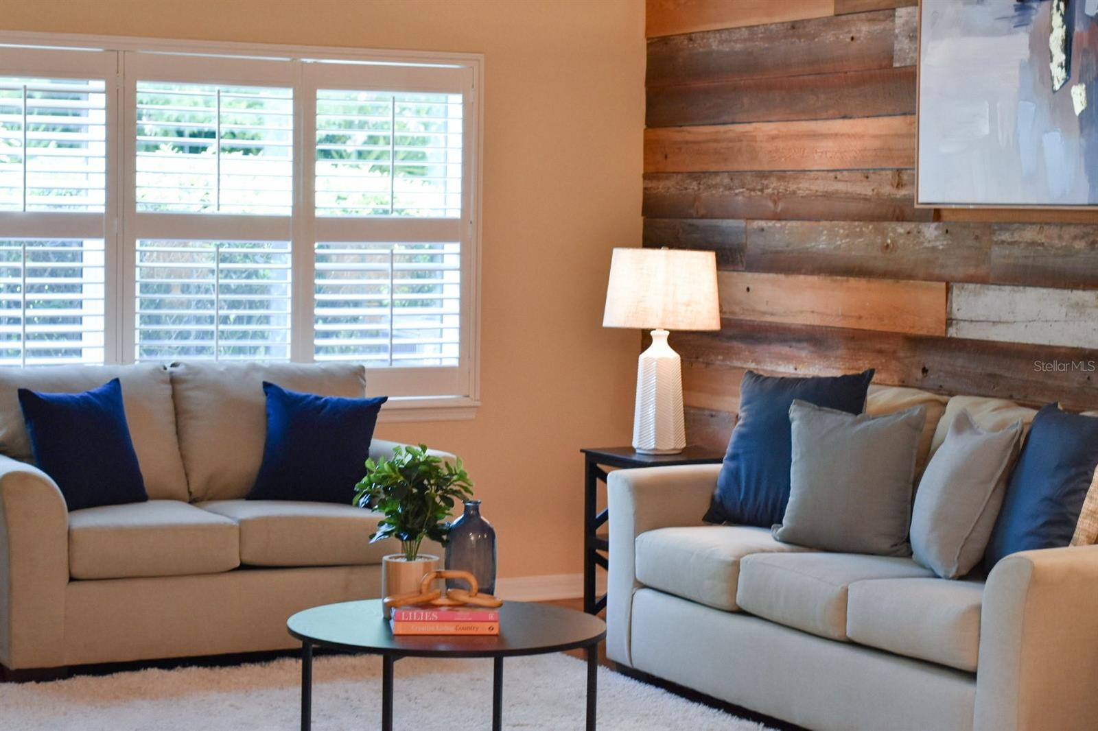 PICKETT DOWNS UNIT 4 - Residential