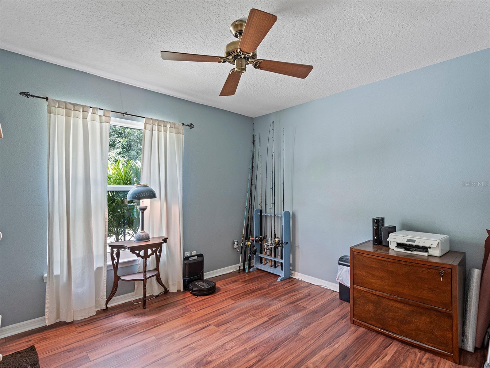 PICKETT DOWNS UNIT 4 - Residential