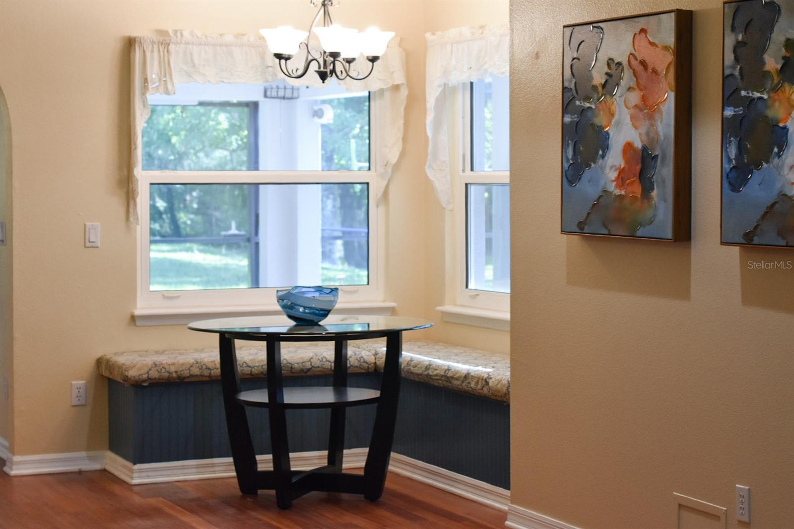 PICKETT DOWNS UNIT 4 - Residential