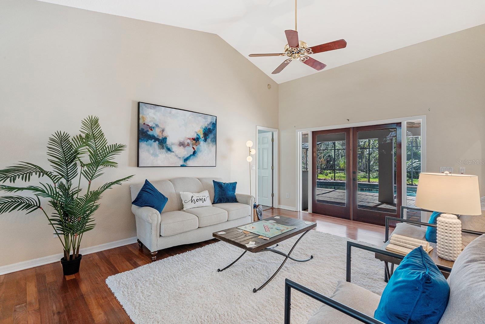 PICKETT DOWNS UNIT 4 - Residential