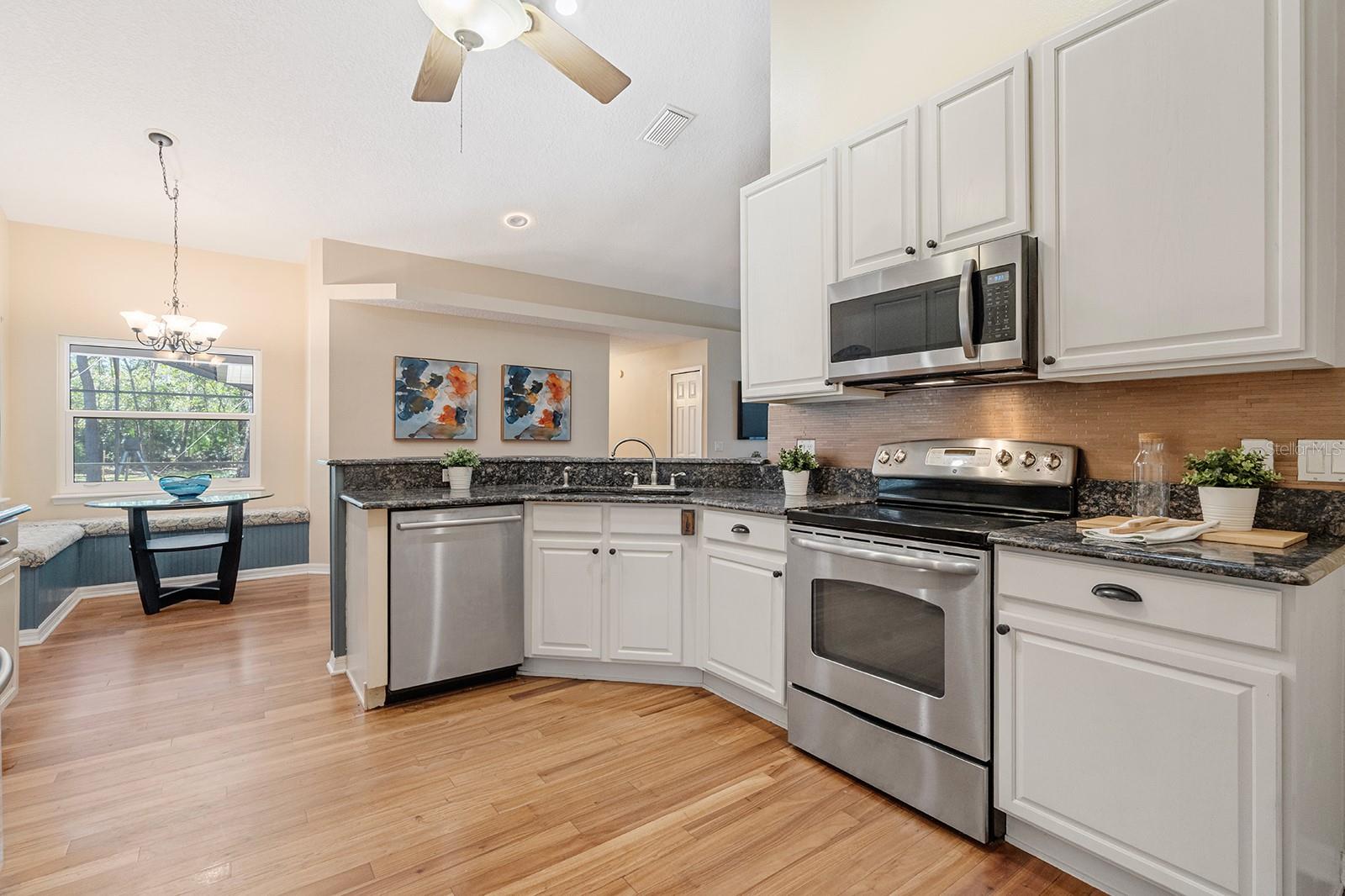 PICKETT DOWNS UNIT 4 - Residential