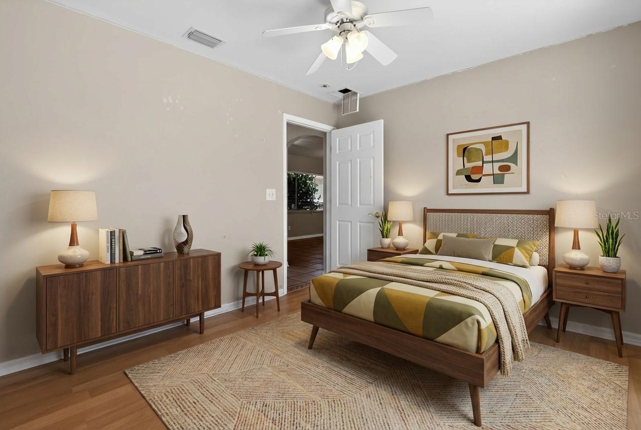 SAN CARLOS PARK - Residential