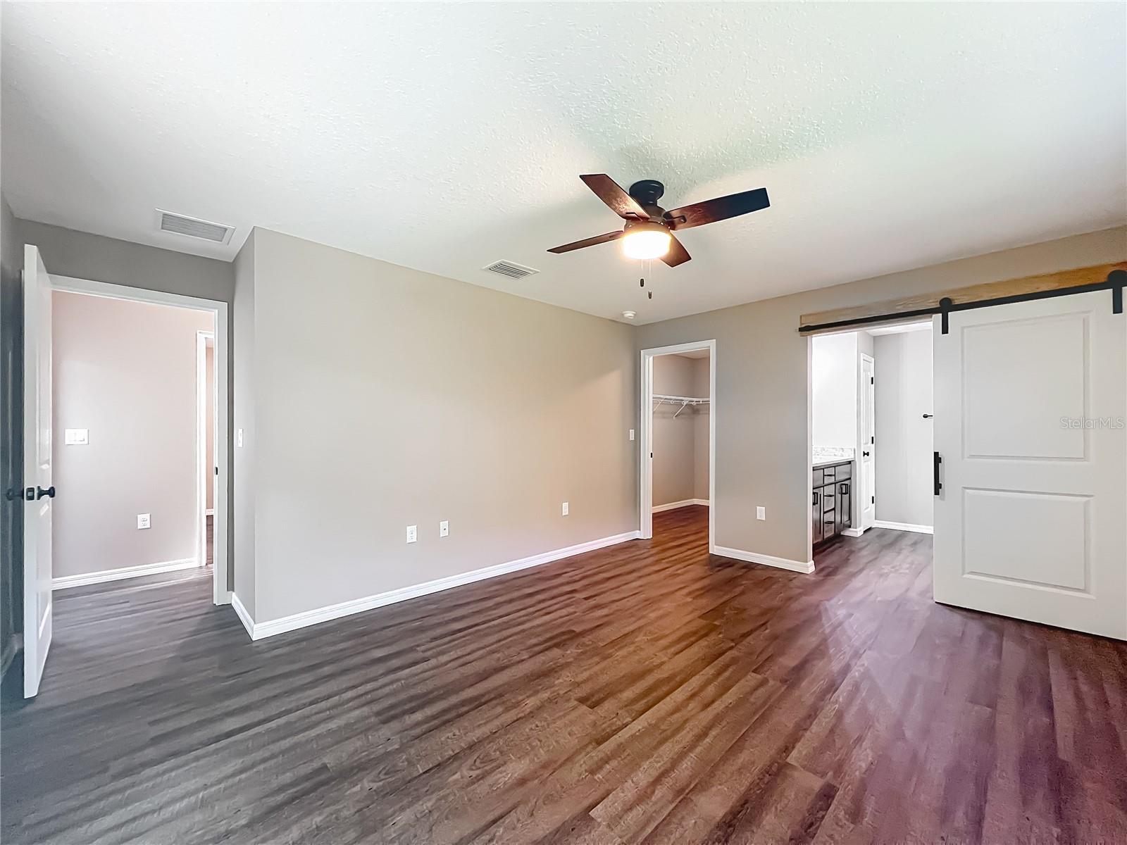 HIDDEN HARBOUR - Residential