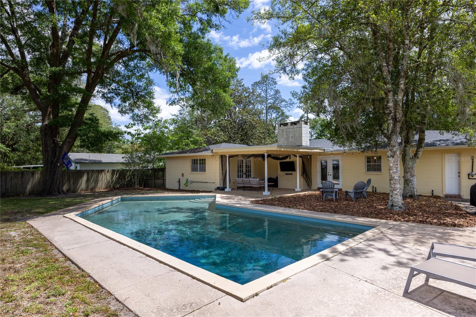 VALLEY THE - Residential