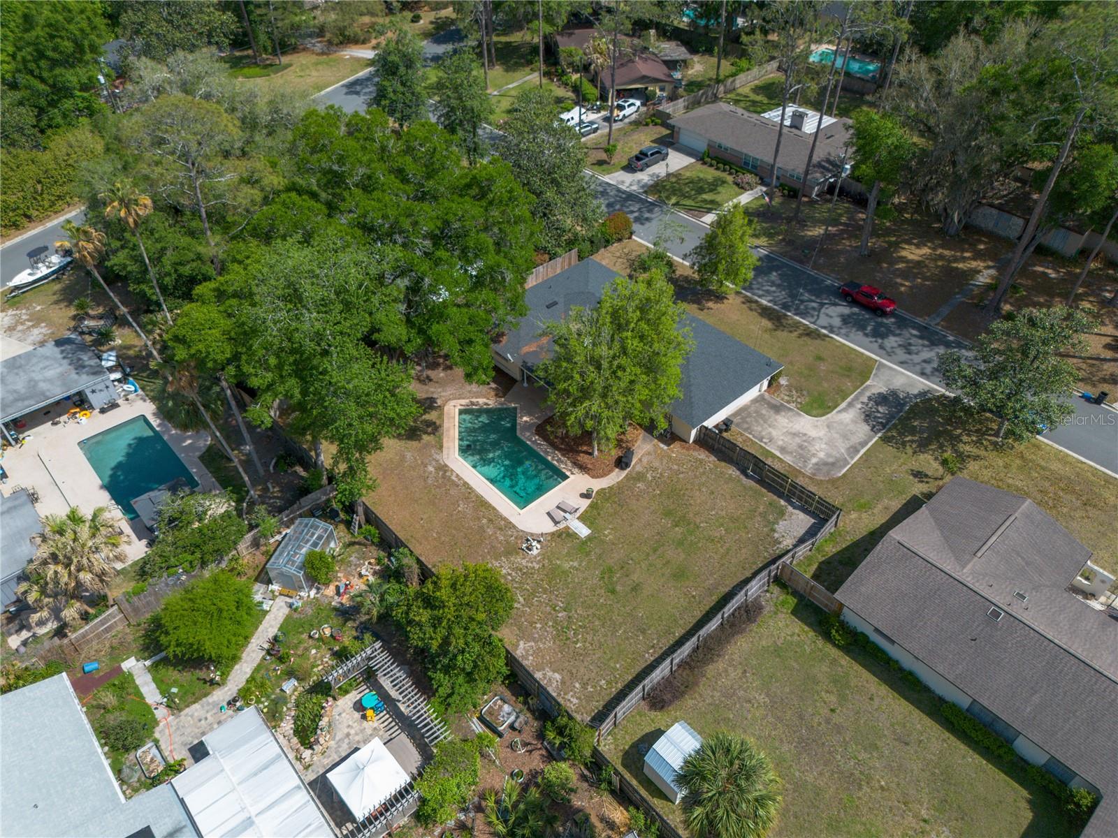 VALLEY THE - Residential