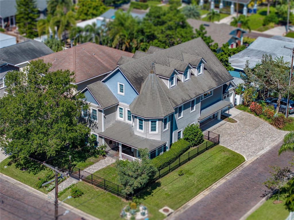 Photo of 3001 W San Rafael Street, Tampa, FL 33629 (MLS # TB8438837)