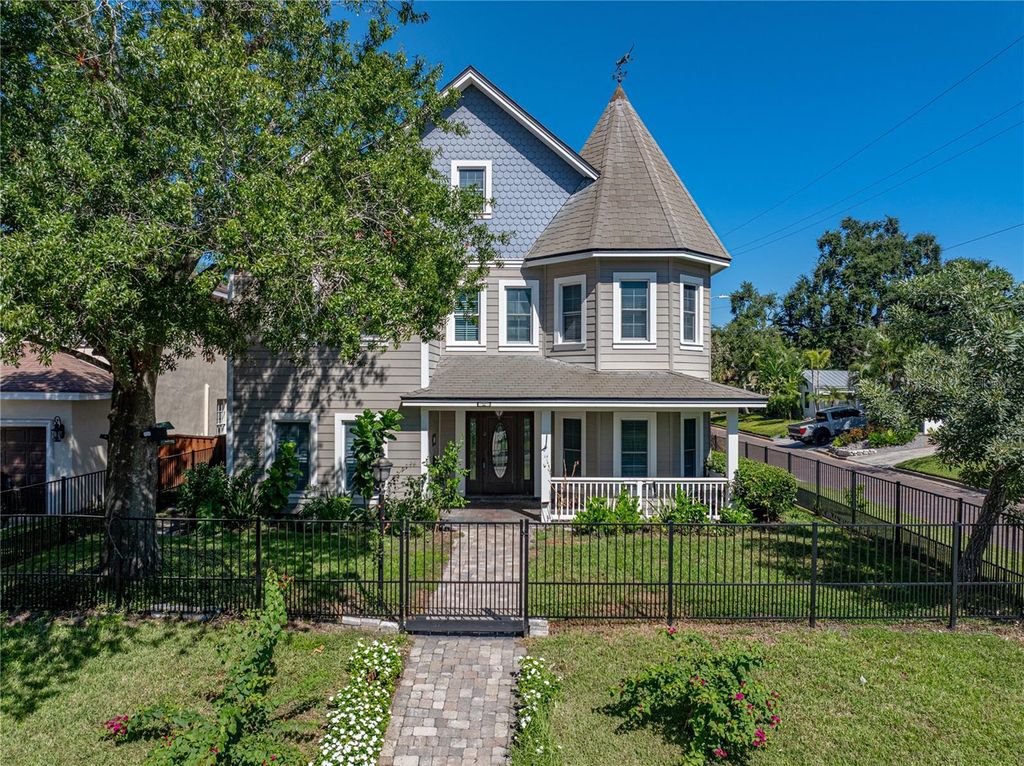 Photo of 3001 W San Rafael Street, Tampa, FL 33629 (MLS # TB8438837)