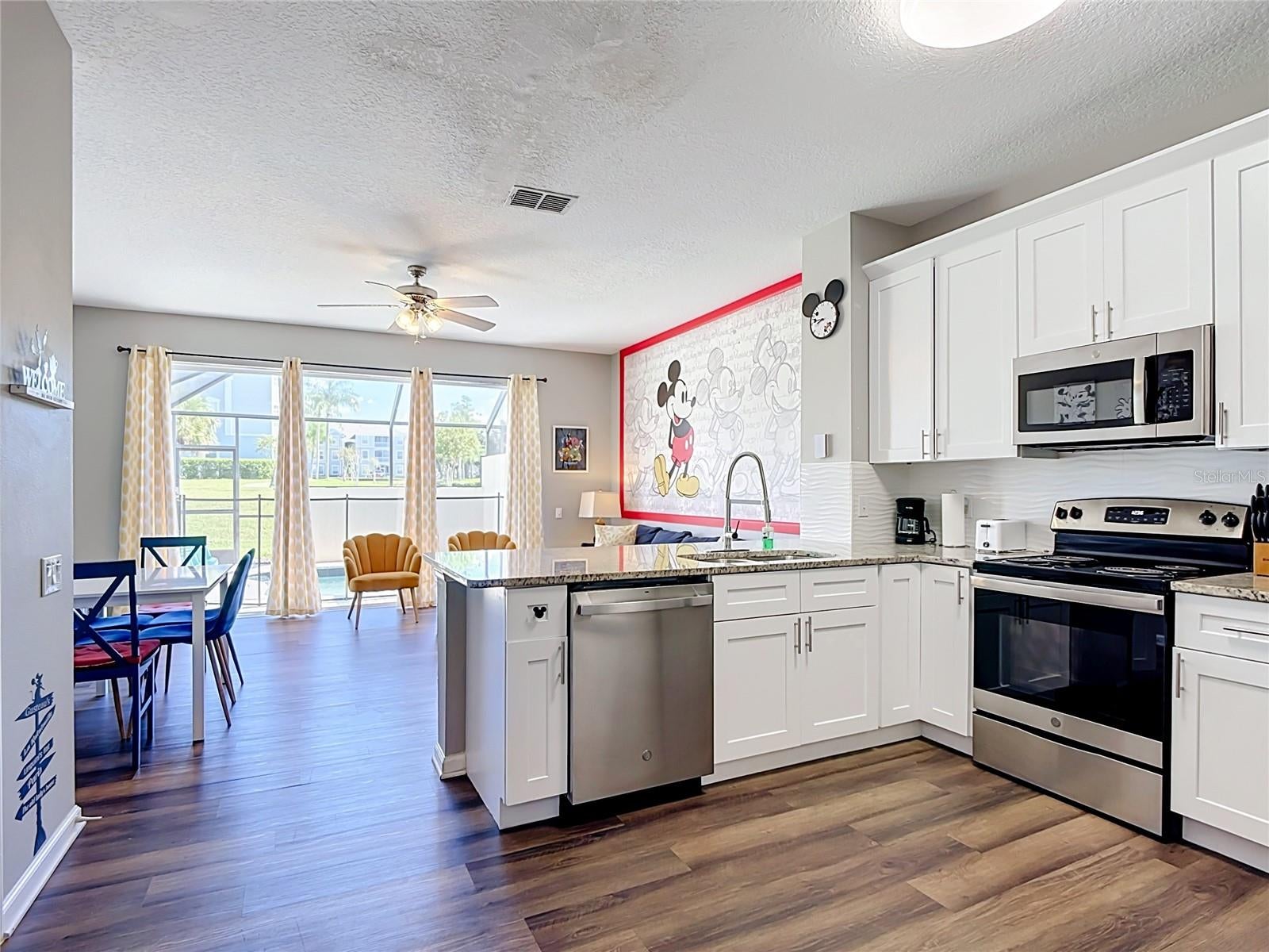 2321 SILVER PALM DRIVE