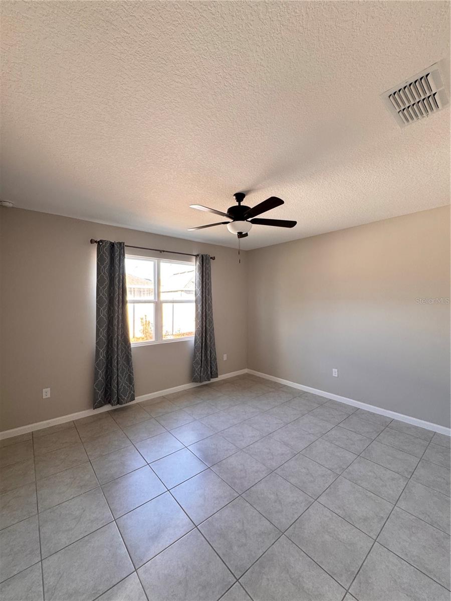 NORTHRIDGE ESTATES - Residential Lease