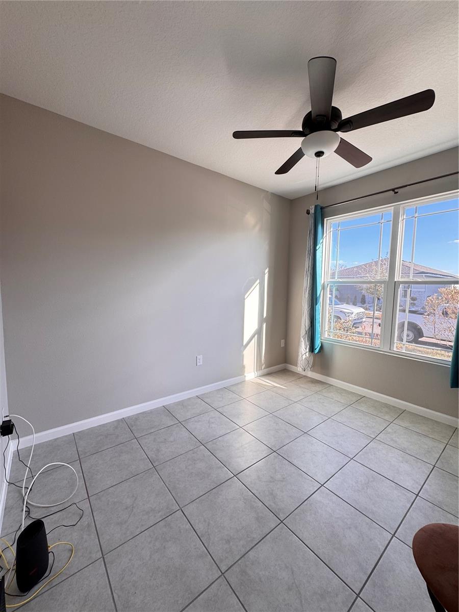 NORTHRIDGE ESTATES - Residential Lease