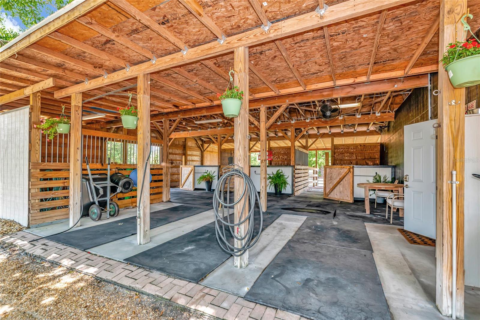 POMELLO PARK - Residential