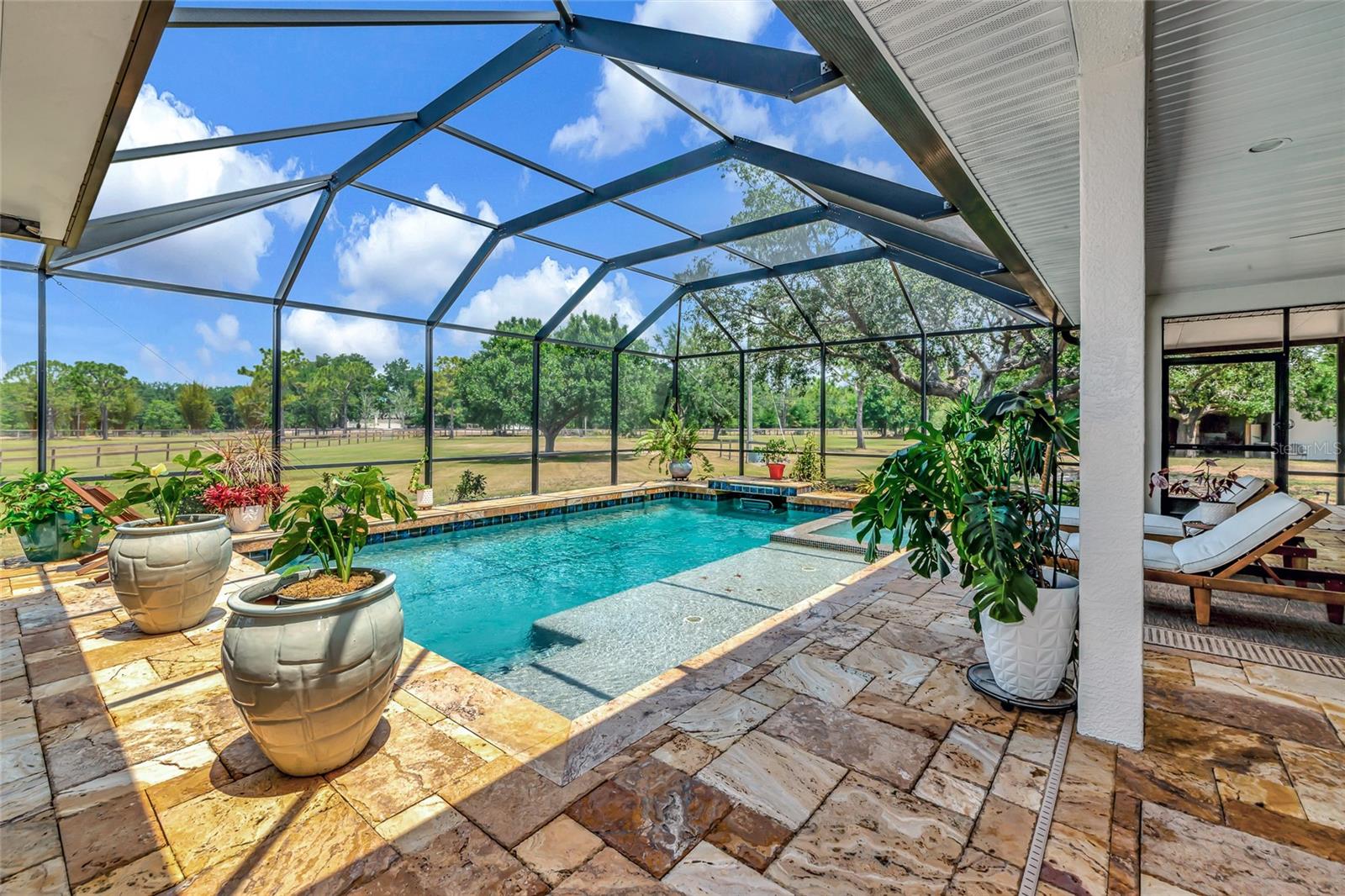 POMELLO PARK - Residential